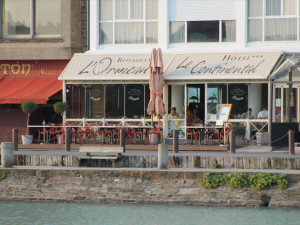 Réservez une chambre vue mer à Cancale